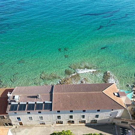 Hotel Beau Rivage Algajola  Exterior foto