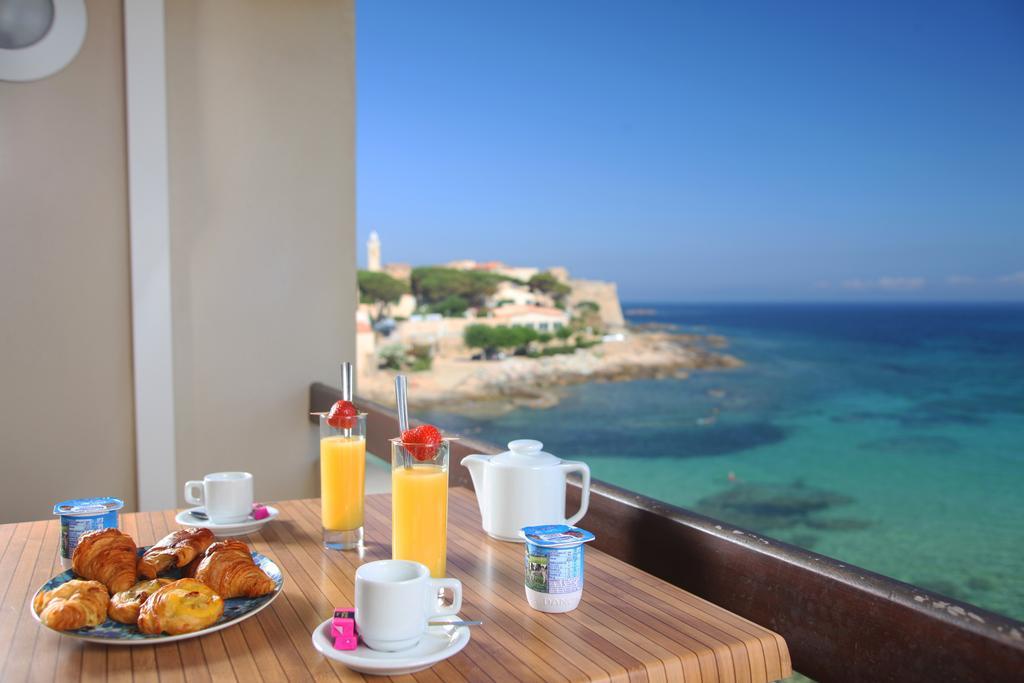 Hotel Beau Rivage Algajola  Zimmer foto