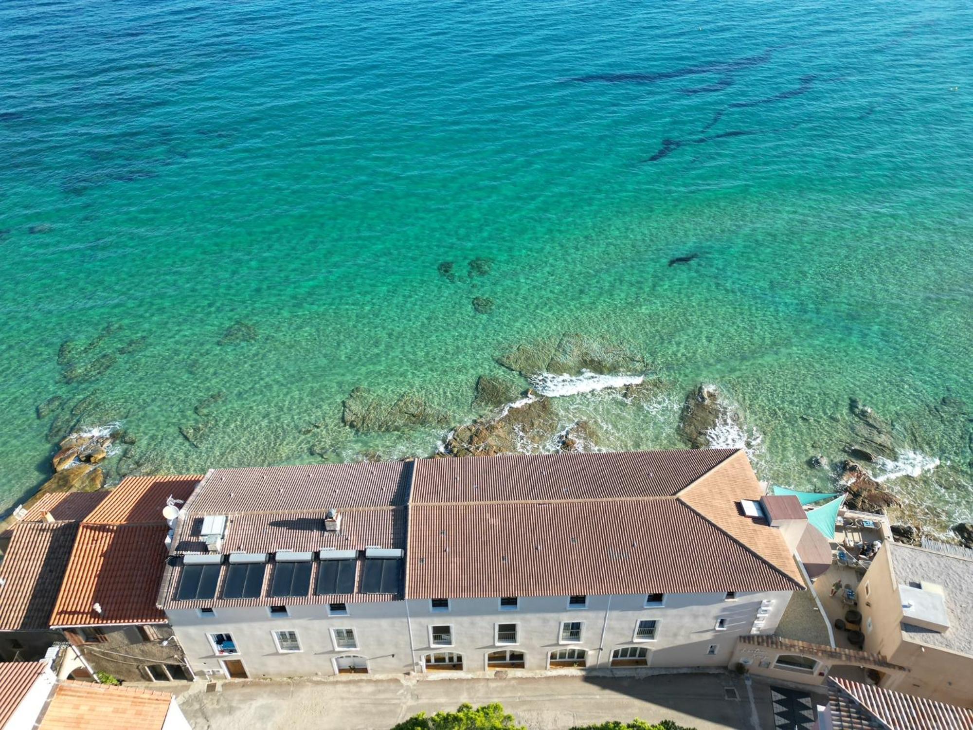 Hotel Beau Rivage Algajola  Exterior foto